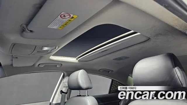 Hyundai AVANTE 2016 — фото 19