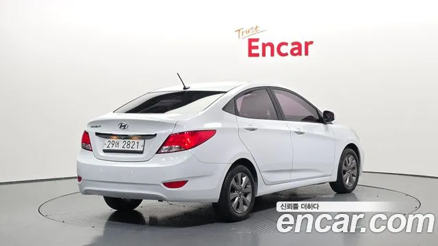 Hyundai Accent 2019 — фото 2