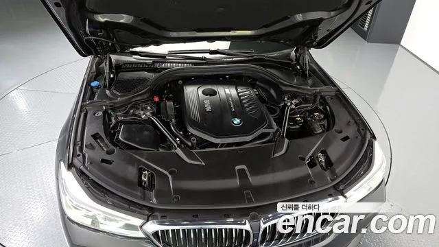 BMW Gran Turismo 2018 — фото 6