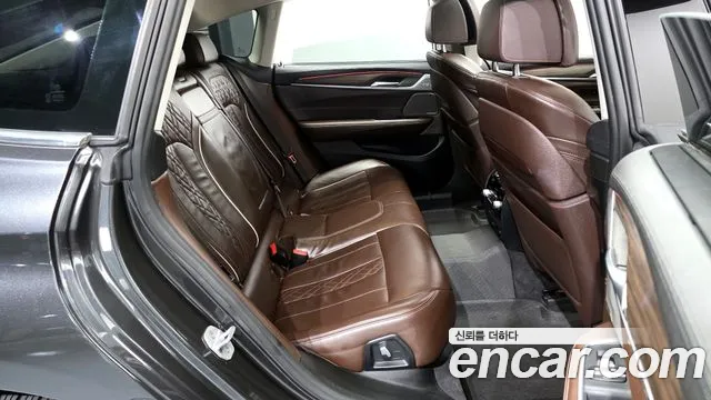 BMW Gran Turismo 2018 — фото 12