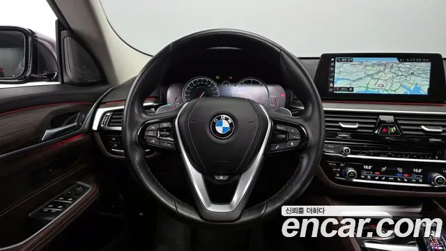 BMW Gran Turismo 2018 — фото 13