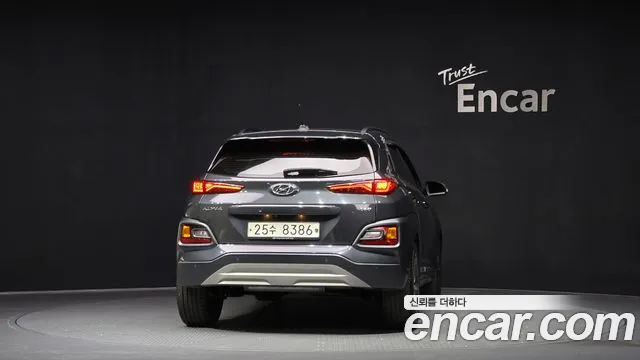 Hyundai Kona 2018 — фото 4