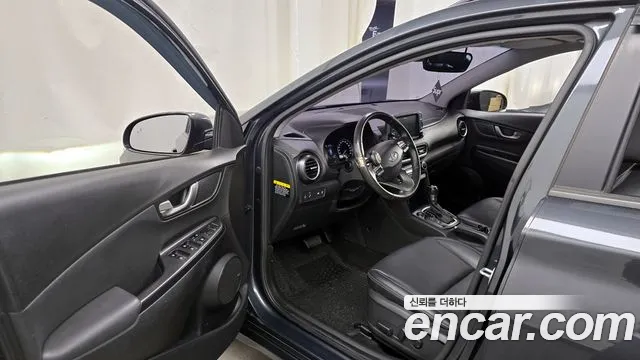 Hyundai Kona 2018 — фото 10