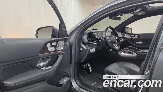 Mercedes-Benz GLE-Class 2021 — фото 10