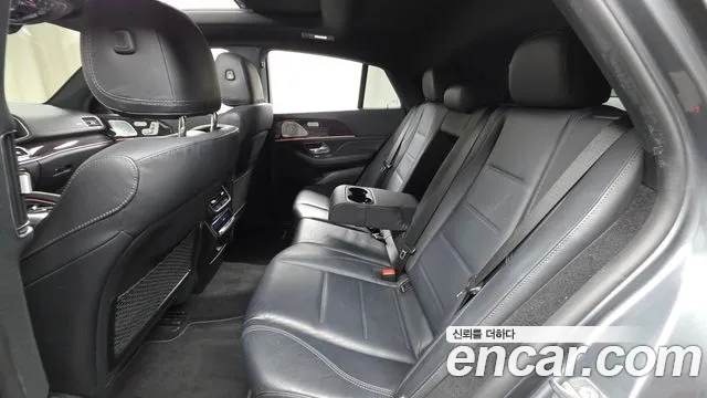 Mercedes-Benz GLE-Class 2021 — фото 12
