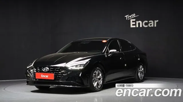 Hyundai Sonata 2022 — фото 1