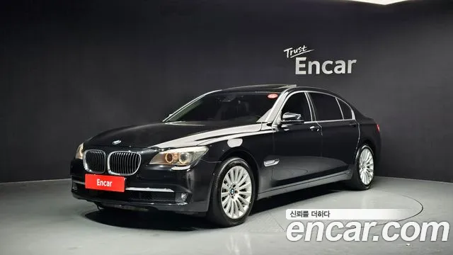 BMW 7-Series 2011 — фото 1