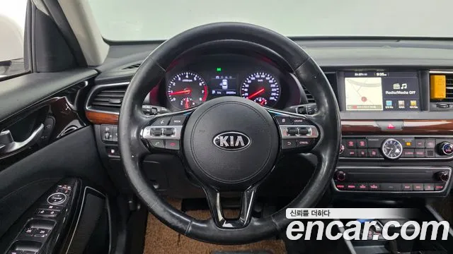 Kia K7 2017 — фото 14