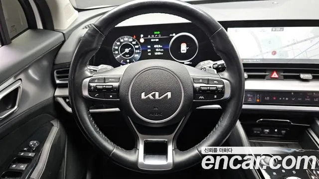 Kia Sportage 2022 — фото 12