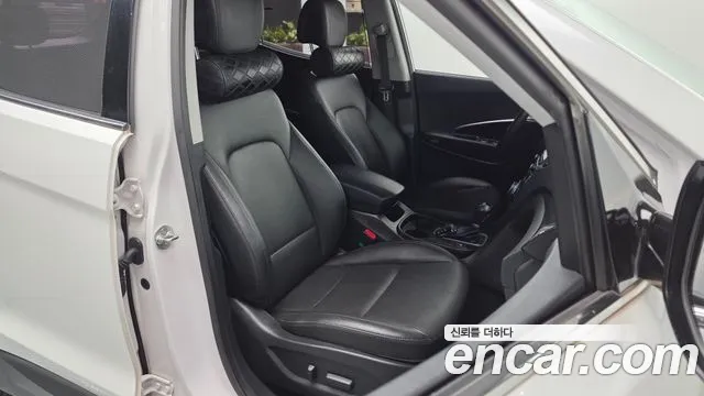 Hyundai Santafe 2016 — фото 10