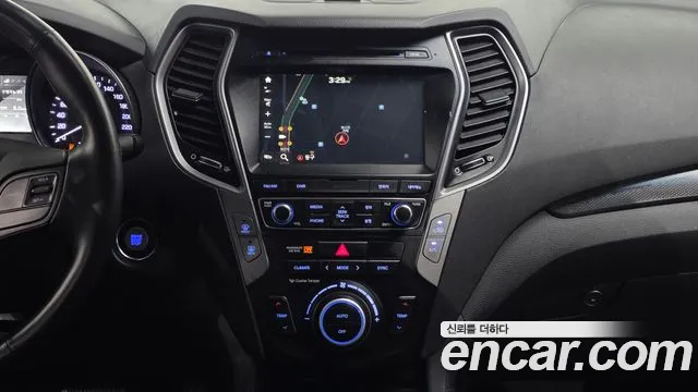 Hyundai Santafe 2016 — фото 15