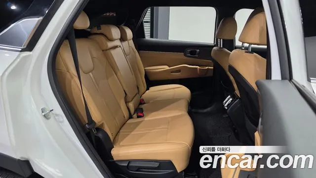 Kia Sorento 2023 — фото 12