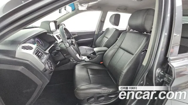 KG_Mobility_Ssangyong KORANDO 2017 — фото 10