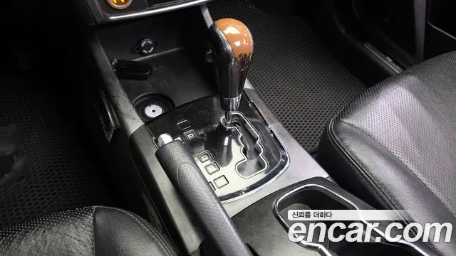 KG_Mobility_Ssangyong KORANDO 2015 — фото 9
