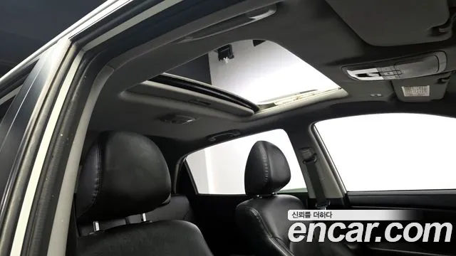 KG_Mobility_Ssangyong KORANDO 2015 — фото 16
