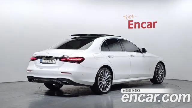 Mercedes-Benz E-Class 2021 — фото 2