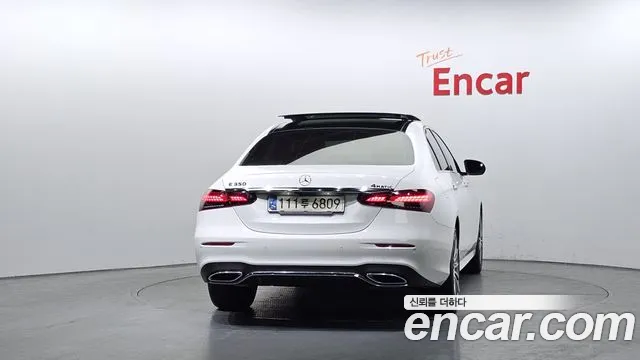 Mercedes-Benz E-Class 2021 — фото 4