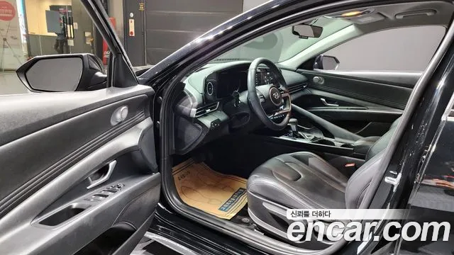 Hyundai AVANTE 2023 — фото 11