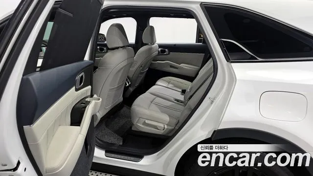 Kia Sorento 2024 — фото 11