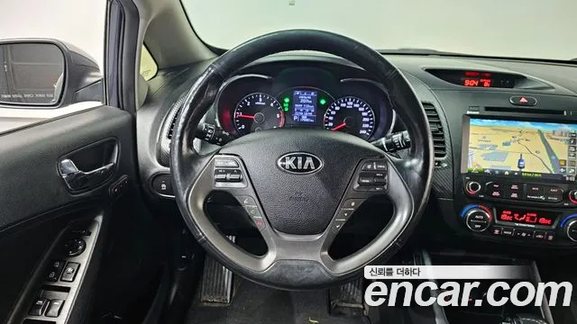 Kia K3 2014 — фото 13