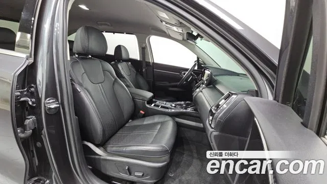Kia Sorento 2022 — фото 11