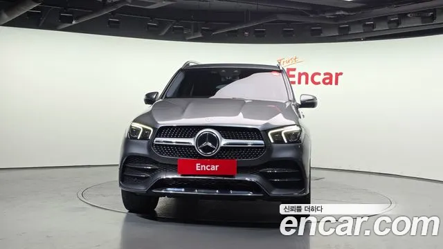 Mercedes-Benz GLE-Class 2019 — фото 3