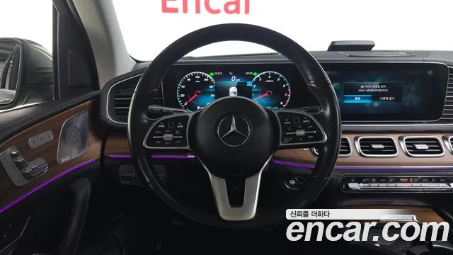 Mercedes-Benz GLE-Class 2019 — фото 13