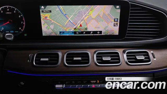 Mercedes-Benz GLE-Class 2019 — фото 14