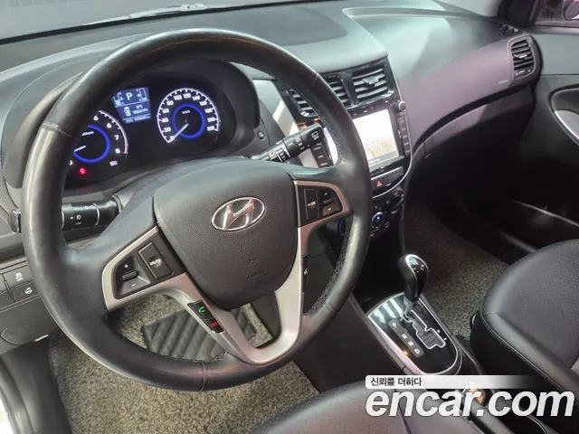 Hyundai Accent 2017 — фото 13