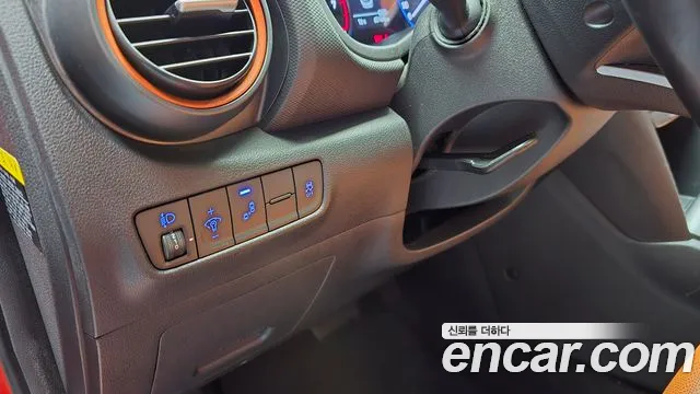 Hyundai Kona 2018 — фото 15