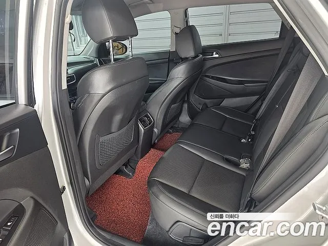 Hyundai Tucson 2019 — фото 9