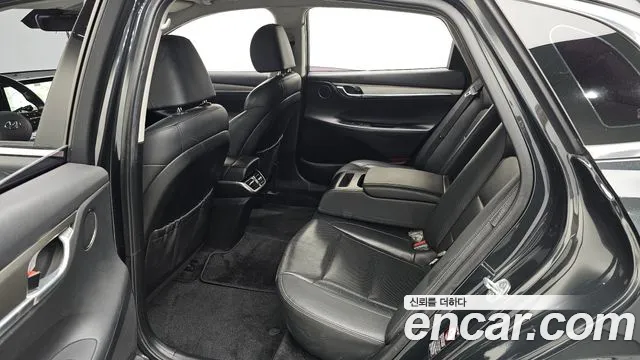 Hyundai Grandeur 2021 — фото 11