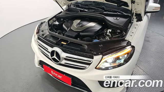 Mercedes-Benz GLE-Class 2016 — фото 5