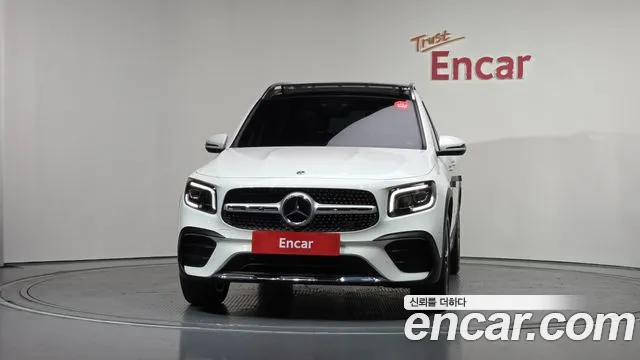 Mercedes-Benz GLB-Class 2022 — фото 3