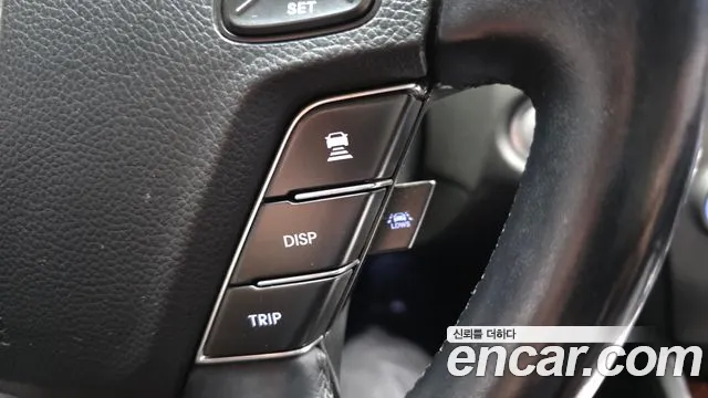 Hyundai Equus 2012 — фото 16