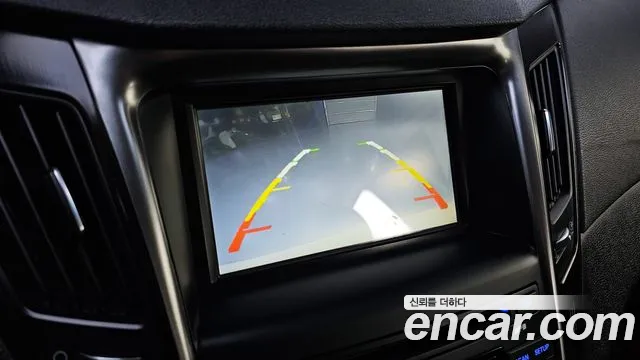 Hyundai Sonata 2014 — фото 14