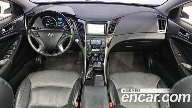 Hyundai Sonata 2014 — фото 16