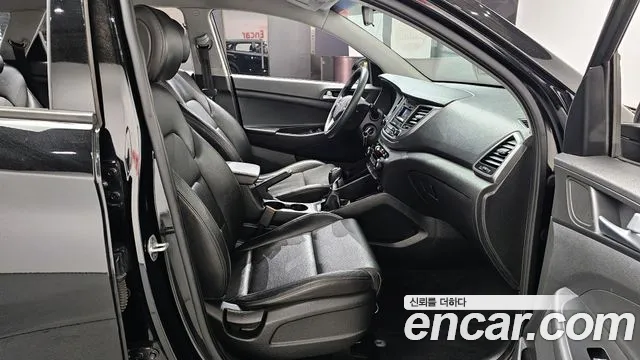 Hyundai Tucson 2016 — фото 10