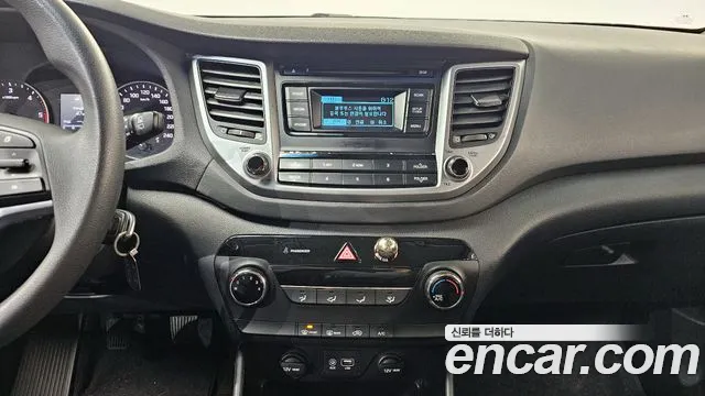 Hyundai Tucson 2016 — фото 15