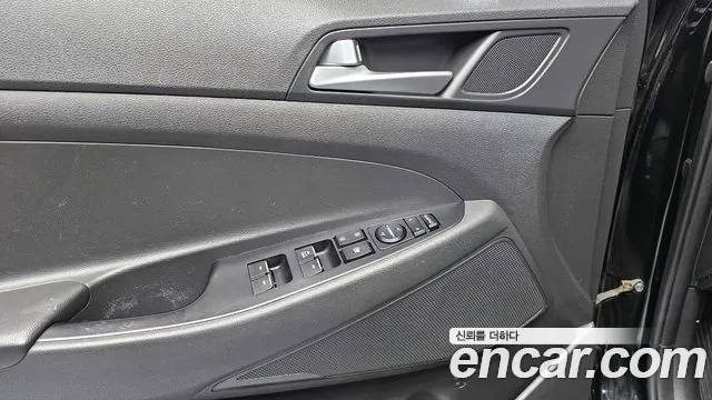 Hyundai Tucson 2016 — фото 17