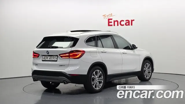 BMW X1 2018 — фото 2