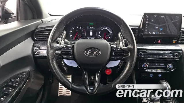 Hyundai Veloster 2021 — фото 13