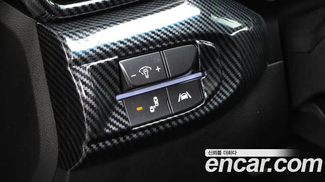 Hyundai Veloster 2021 — фото 16