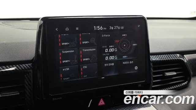 Hyundai Veloster 2021 — фото 19