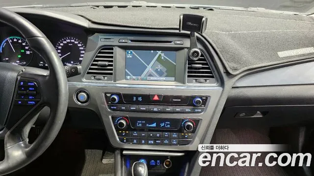 Hyundai Sonata 2015 — фото 15