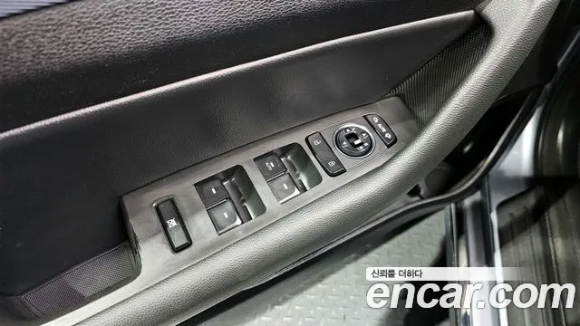 Hyundai Sonata 2015 — фото 18