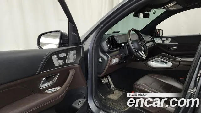 Mercedes-Benz GLS-Class 2021 — фото 10