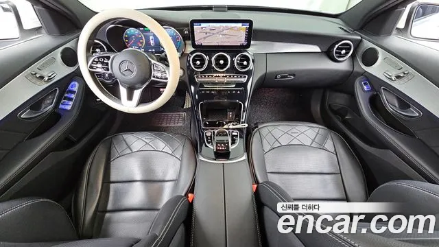 Mercedes-Benz C-Class 2020 — фото 6