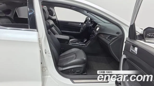 Hyundai Sonata 2015 — фото 11