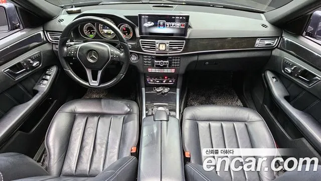 Mercedes-Benz E-Class 2014 — фото 7